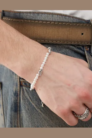 FADED FUTURE Pearl and shell pendant bracelet in