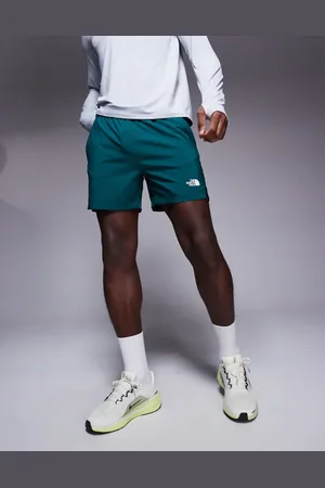 The North Face 24/7 5"" logo shorts in dark