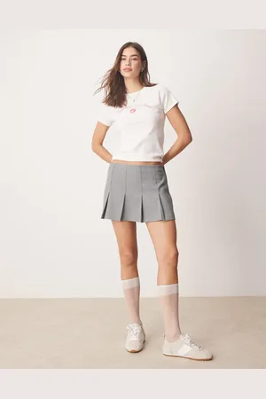 Abercrombie & Fitch High rise pleated mini skort in