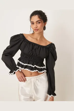 Sister Jane Contrast ruffle crop top in