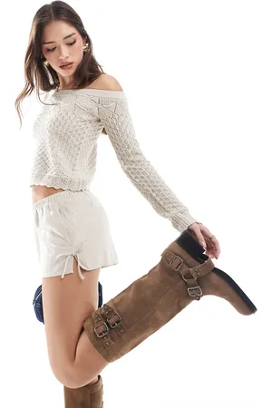Hollister Pull on tie waist linen flippy short in oatmeal
