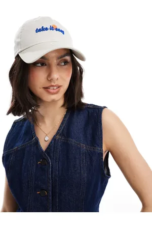 New Era Holiday script 9twenty unstructured cap in cream