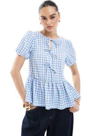 New Look Tie front peplum top in gingham