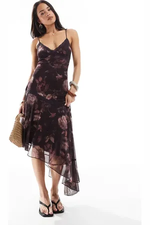 Bershka Asymetric hem midi dress in burgundy floral