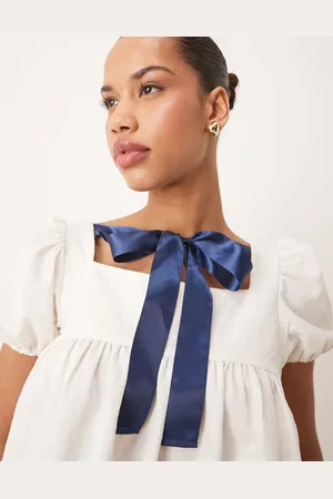 Sister Jane Contrast bow top in
