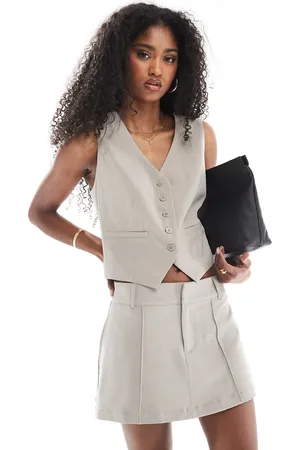 Cotton On Luis suiting vest in beige