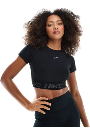 Nike Nike Pro Training Dri-FIT cropped t-shirt in