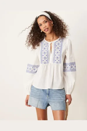JDY Tie front embroidery details top in