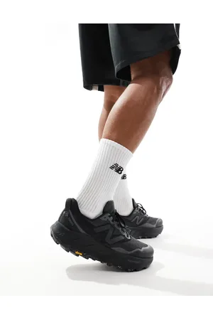 New Balance Hier running trainers in