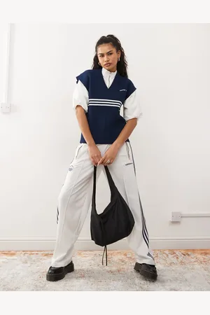 adidas Knitted sweater vest in