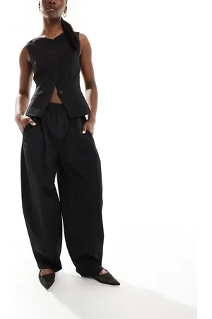 Bershka Barrel leg tailored trousers in