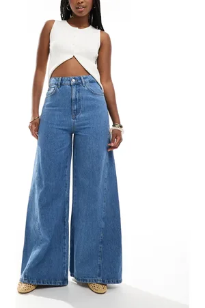 ASOS Flared jean with godet in mid-wash