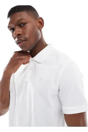 The North Face Essential regular polo in tnf