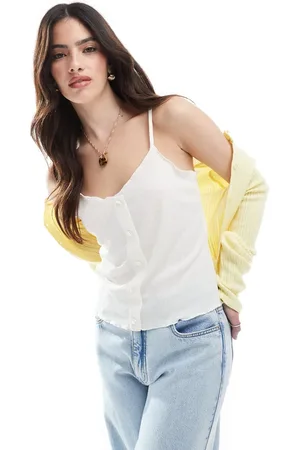 Pieces® Lettuce hem cami in