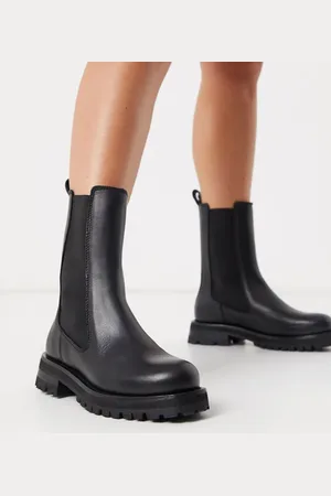 & OTHER STORIES Leather chunky sole pull-on boots in