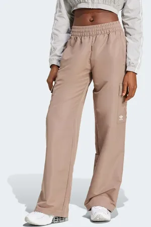 adidas Essentials woven cargo pants in trace