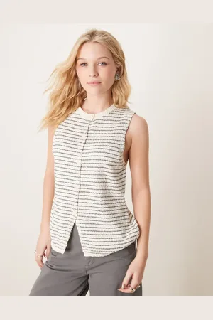 ASOS Knitted crew neck longline boucle waistcoat in stripe