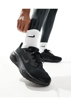 Nike Air Zoom Pegasus 41 trainers in triple