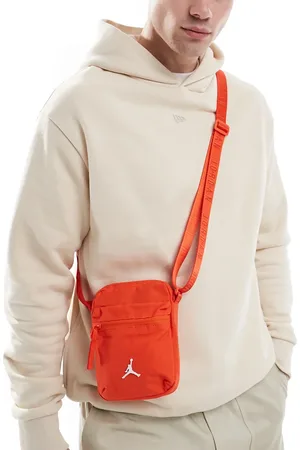 Jordan Airborne festival bag in