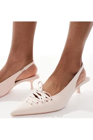 Stradivarius Slingback kitten heeled shoe in beige