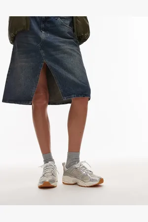 Tommy Hilfiger Archive 97 retro trainers in off and silver with gum sole