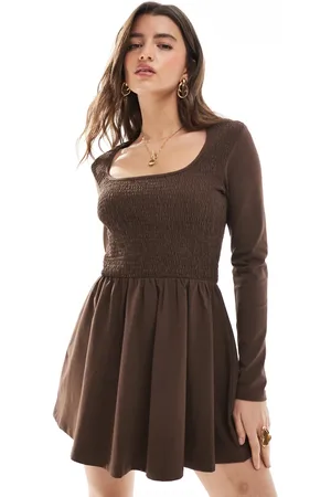 Miss Selfridge Shirred long sleeve mini dress in chocolate