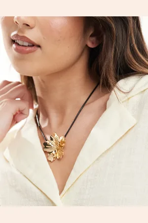 Accessorize Brushed flower cord necklace in