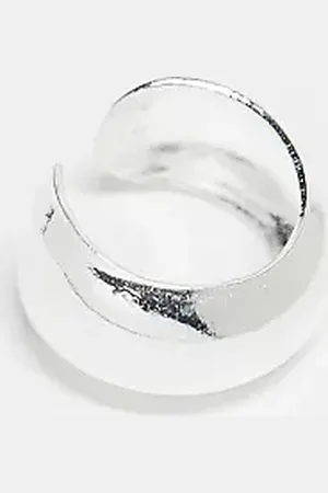 Kingsley Ryan Rounded chunky ear cuff in sterling