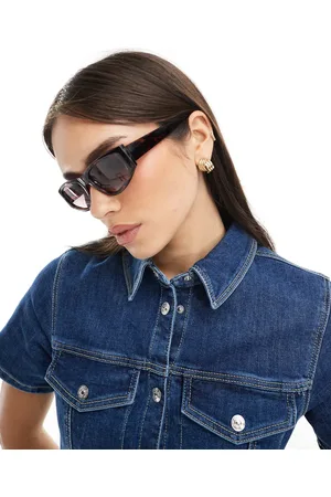 Stradivarius Angular cat eye sunglasses in