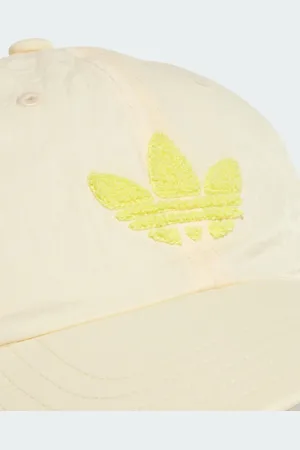 adidas Baseball cap in warm vanilla