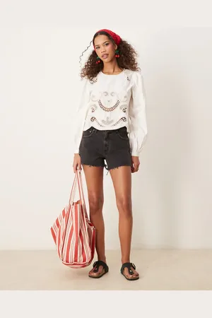 Abercrombie & Fitch 90