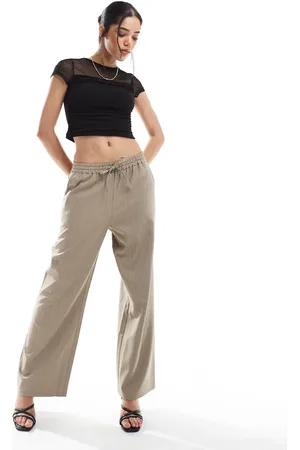 Miss Selfridge Relaxed jogger in tan pinstripe