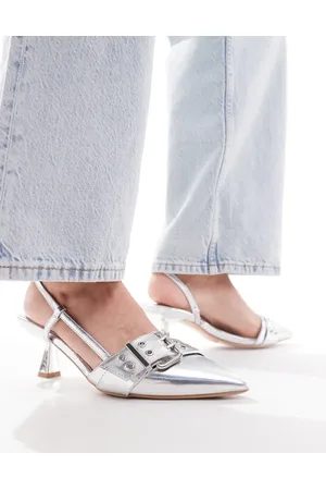 Simmi London Simmi London Dala pointed kitten heel sling backs with eyelet buckle detail in metallic