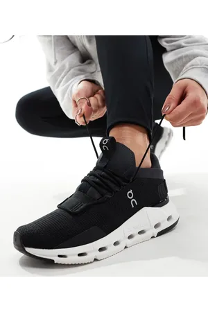 On Running ON Cloudnova all day trainers in black