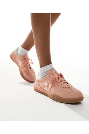 Converse Run Star Trainers in