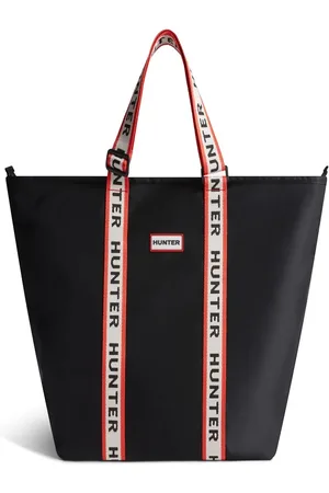 Hunter Robertson bag in
