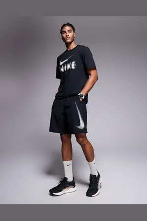 Nike Form Dri-FIT 9 inch shorts in