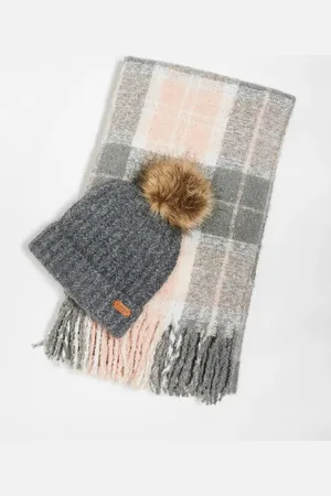 Barbour Saltburn beanie and tartan scarf gift set in grey and