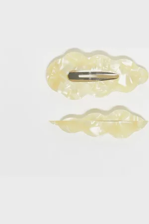 Sui Ava 2 pack wavy buckle hair clips in marble