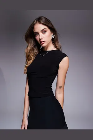 Missyempire Double layered slinky cap sleeve top in