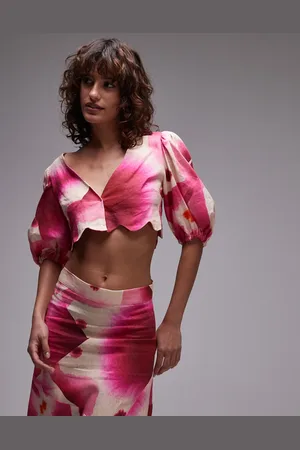 Laagam Rose puff sleeve crop top with scallop edging in co-ord