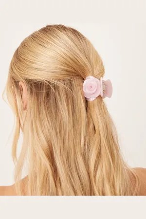Sui Ava Rosie mini hair claw in