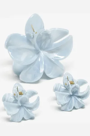 Stradivarius Set of 3 flower hair clips in