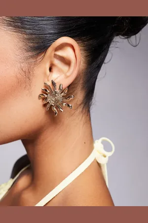 Kaiia Swirl sun stud earrings in
