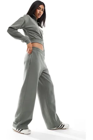 Miss Selfridge Wide leg jogger co-ord in sage