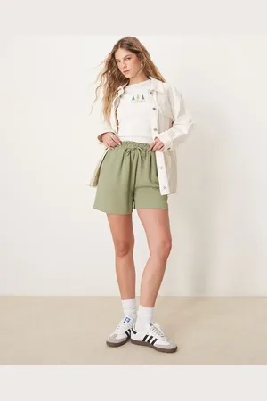 VILA Loose fit tie waist shorts in oil