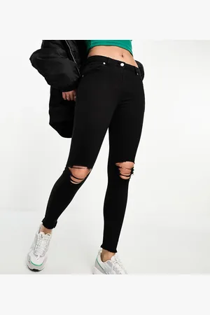 Parisian Skinny jeans with ripped knee in