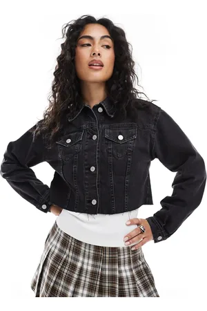 New Look Cropped denim jacket in