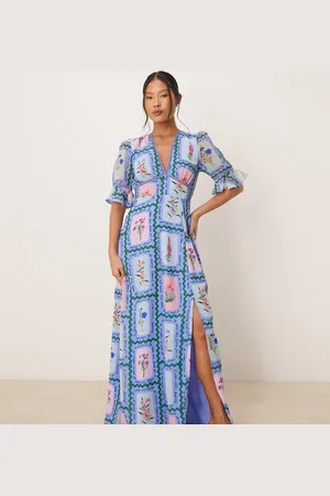 HOPE & IVY Frill sleeve thigh split open back maxi dress in botanical print