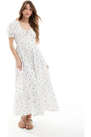 New Look Milkmaid midi dress in ditsy floral